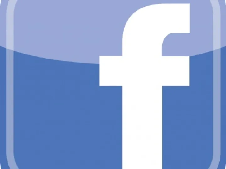Facebook_logo-7