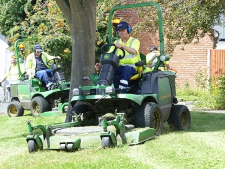 Grass_cutting -CW&C