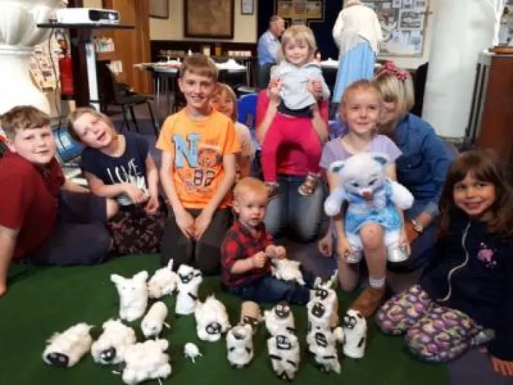 MessyChurchApril2018_sheep