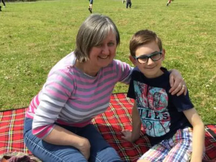 9AD56DDA-00D6-4BA9-B11D-9C297866E966