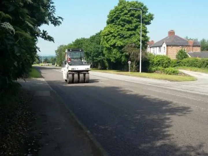 Resurfacing of Holme St June 2018 20180603_101049_resized