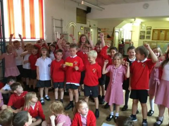 FA2FB6F4-AF02-4484-8F92-3491157E4B82