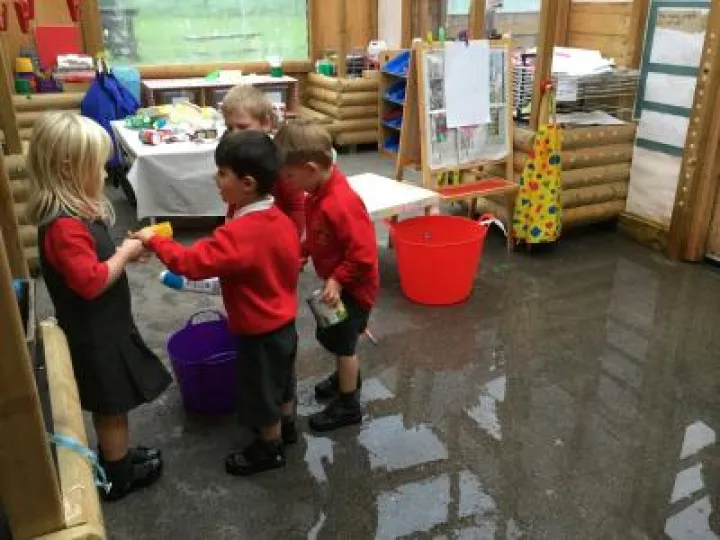 E5D7AEFB-8411-4362-9AE3-0F4B4E673E2B