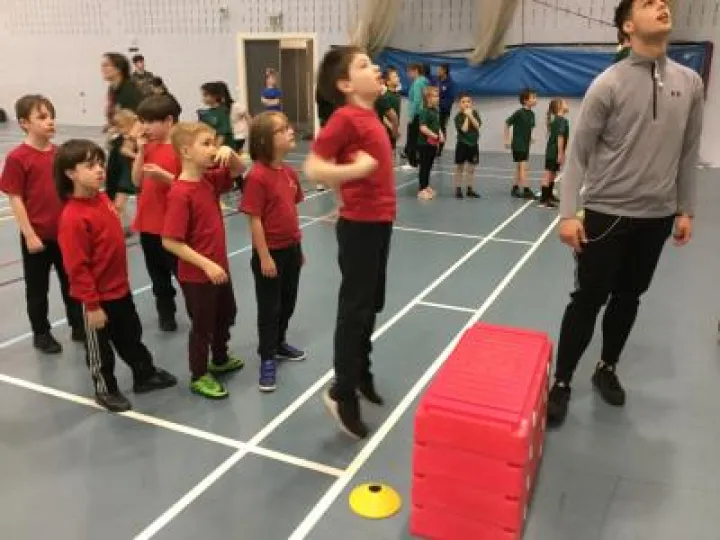 A1552981-E84A-4072-97D7-45ABE40DF89F