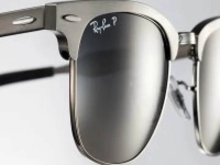 Ray Ban name etching on lens