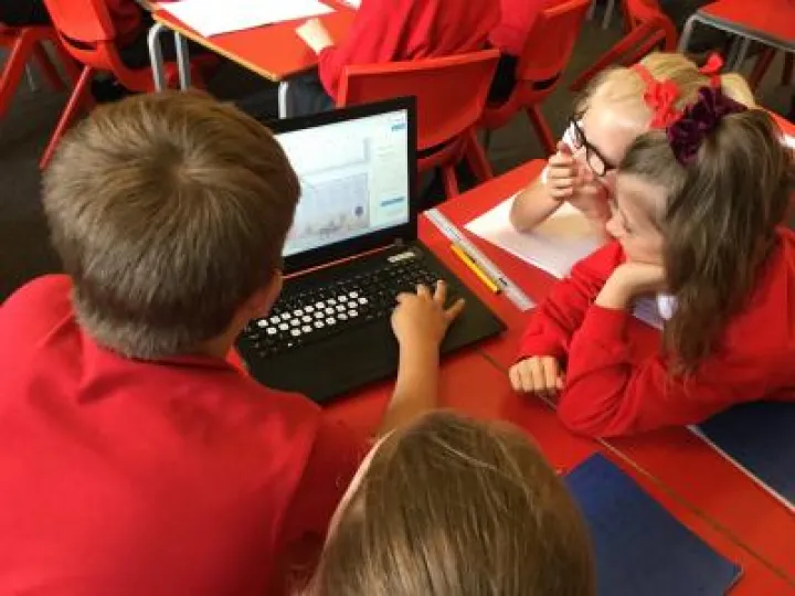 Image: 78709D3A-3463-4EDD-BC24-C7DEBF112BFD