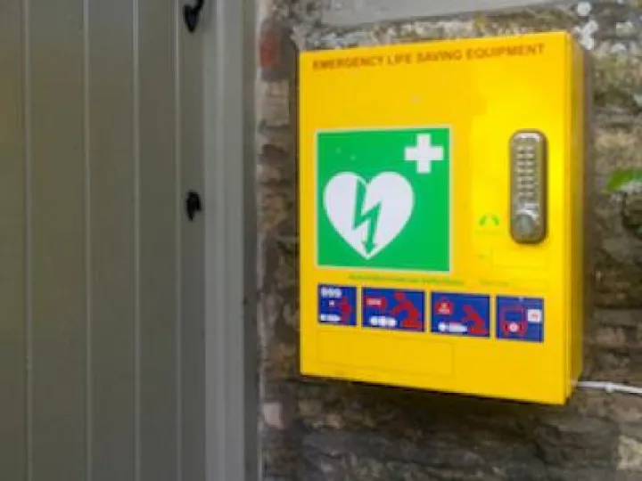 aed-defibrillator