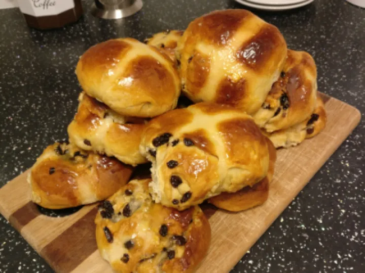hot_cross_buns
