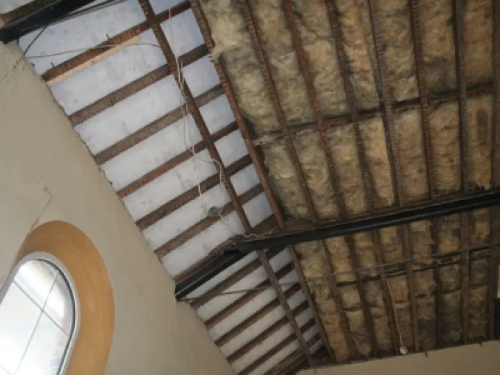 Image: 4-ceiling-removed-and-insulated-S204490