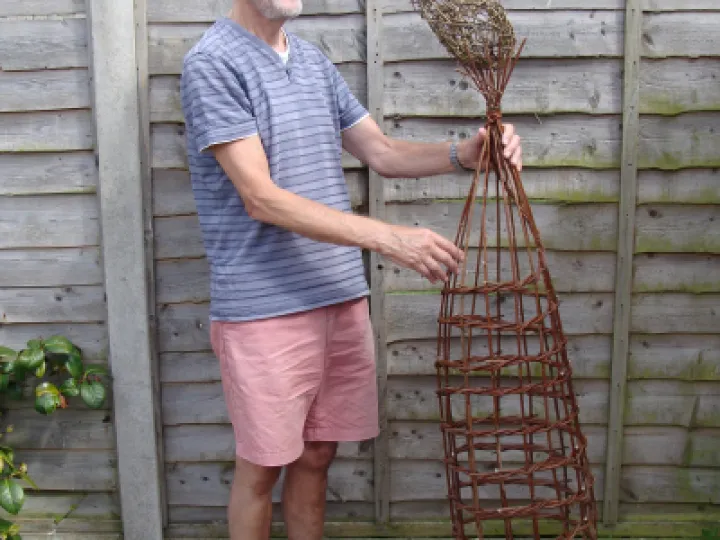 Martin Lloyd With Obelisk jpg