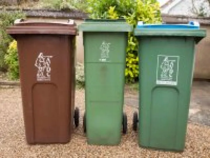 Waste Bins 01