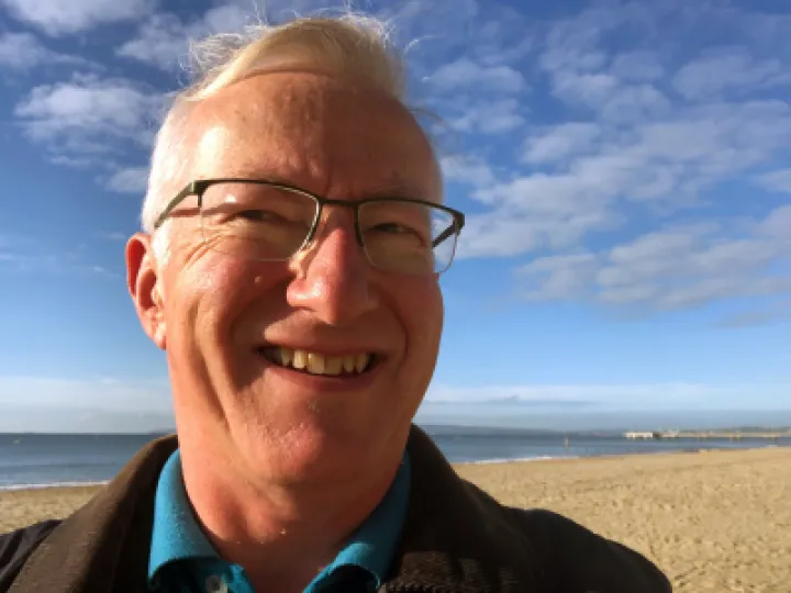 Dr Julian Tawn