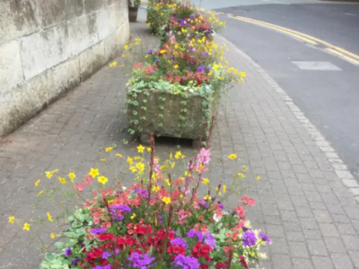 church troughs &ndash; multiple