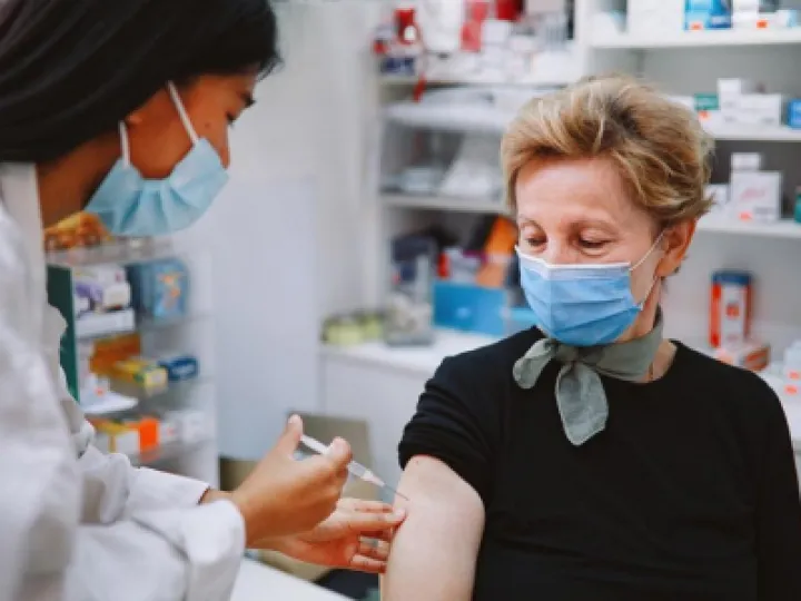 covid_vaccine_being_administered 03