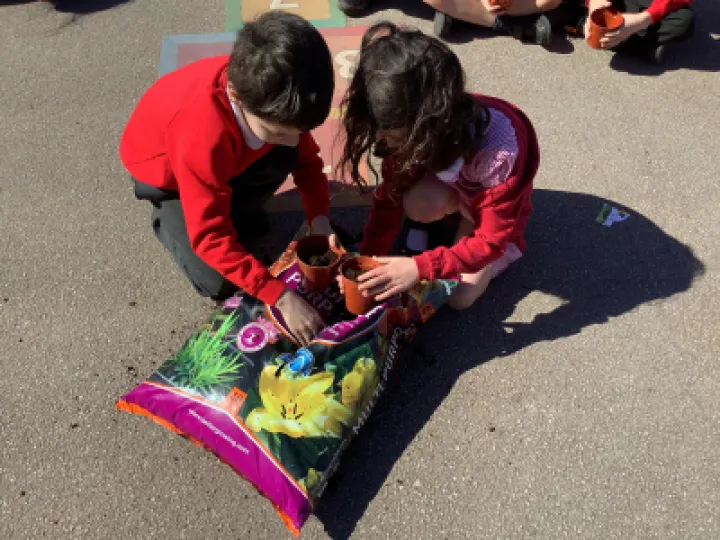 C86A6459-598F-4D51-ADAA-FF23B9CB69E9