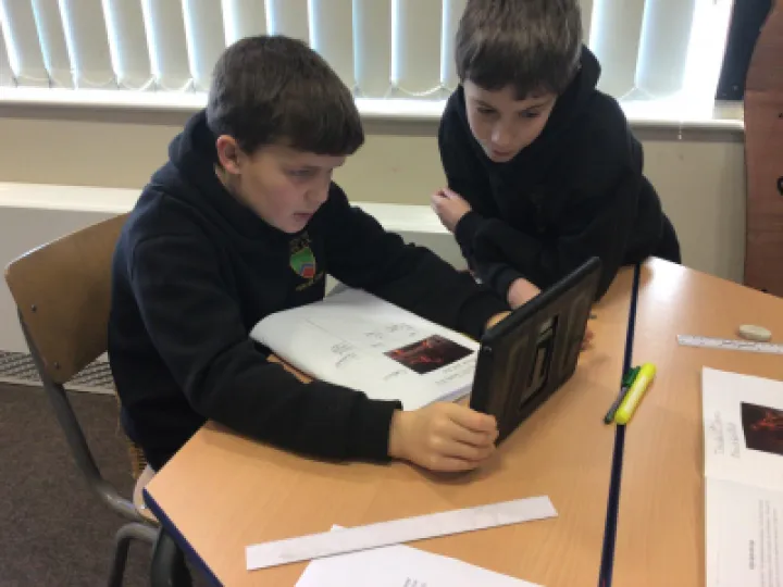 FD80D9B3-E262-4AA0-9114-F1CF5213D75F