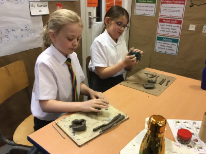 ECB98A11-B262-49D9-A5DD-A22107D9F96B