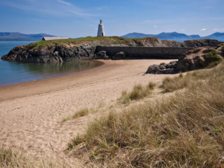 7173C092-2E4C-4079-B73D-A044256E83CB