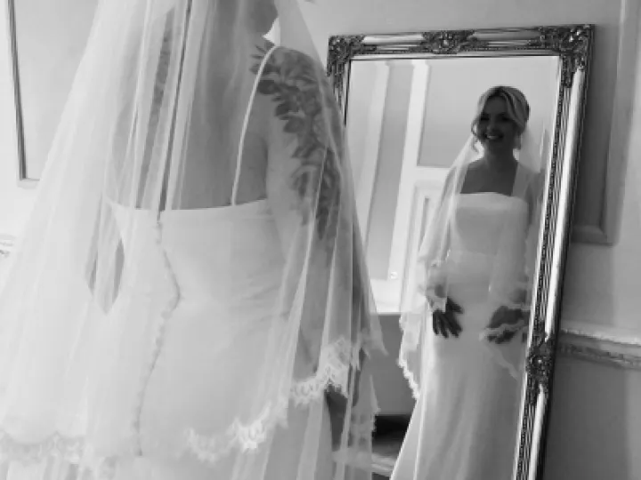 5EDA273B-6C59-4FA2-A9D5-2DDD7BD8F84D