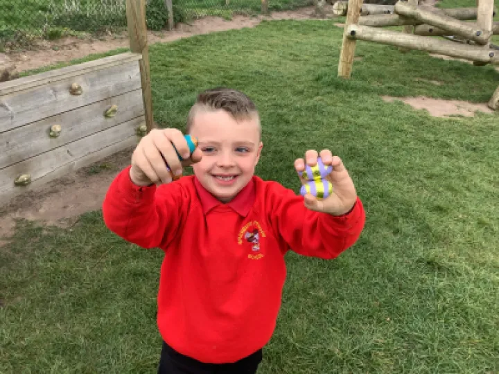 9AA5E17C-3423-4225-9E3D-099827C1DFC9