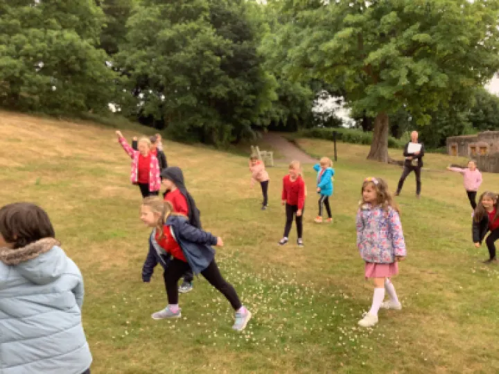 F586E36D-24B1-4996-A053-6C96DAFD5F2E