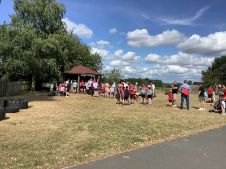 16210A07-626E-4BD6-AFA9-9ED97ECD648E