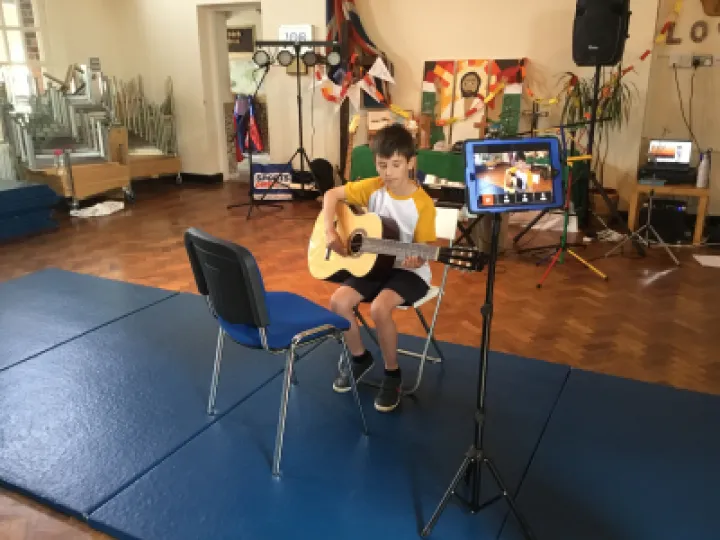 9A2343AB-0D34-4BA9-AC94-A86ADF9AD3DF