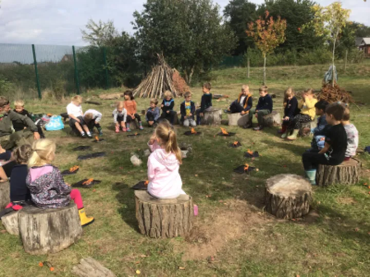 21550329-51E5-4B40-B2FC-A02E789E1A39