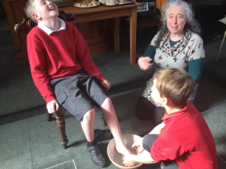 99CAA366-99E9-4F99-A67C-867541EFFD8B