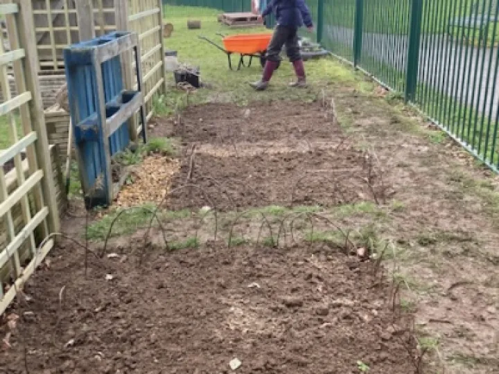 890CE03F-4D7C-45D2-A751-58FD0F2B8734