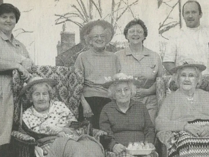 THR Easter Bonnets March 1997 PhotoScan