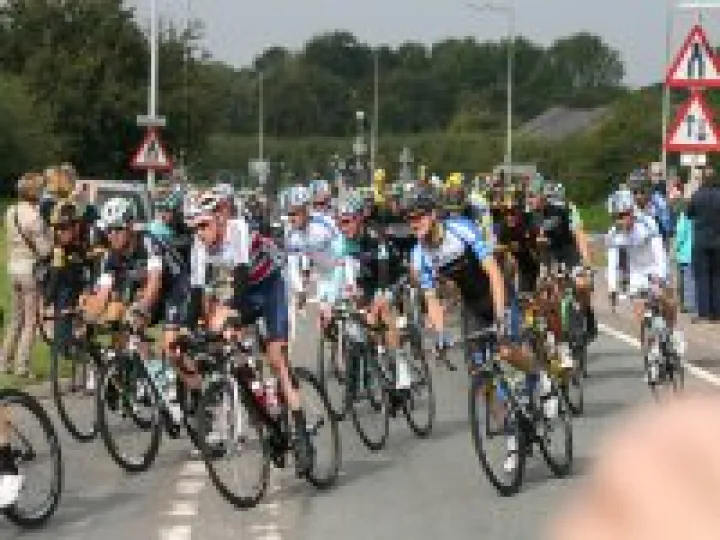 cycle  race