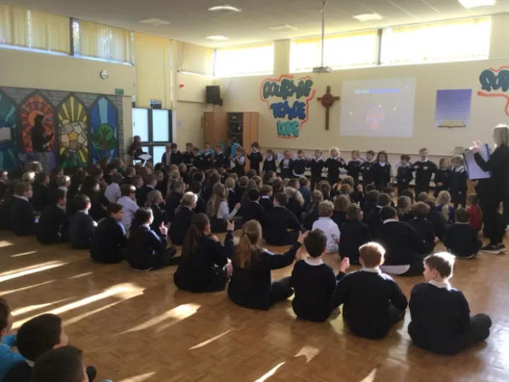 379755C8581246D5828078079DE9CE25