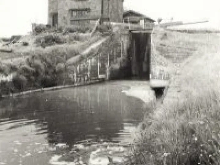 Minshull lock 1959