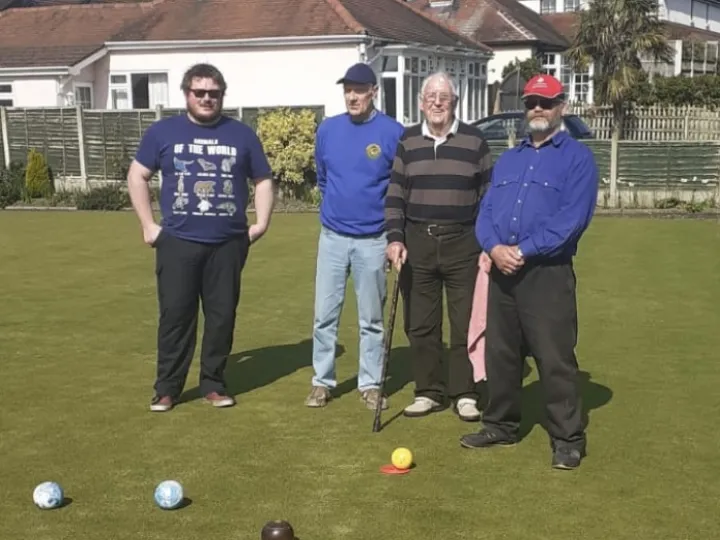Bowling Club