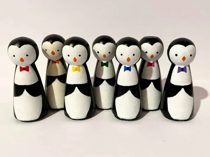 Little Jenny Wren Penguins